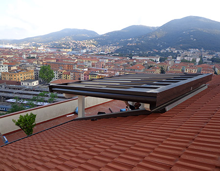 pergola con pannelli scorrevoli